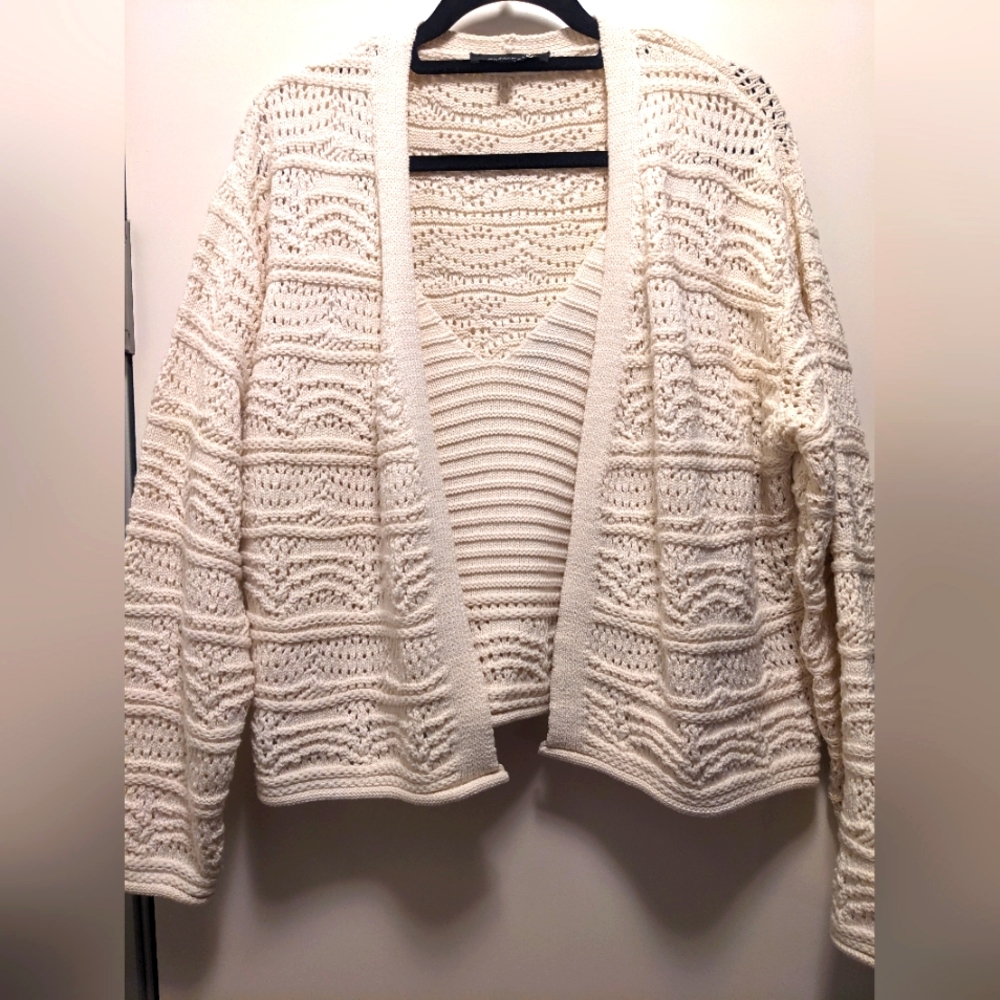 Two piece knit top by Broadway. Size XL. Beige
